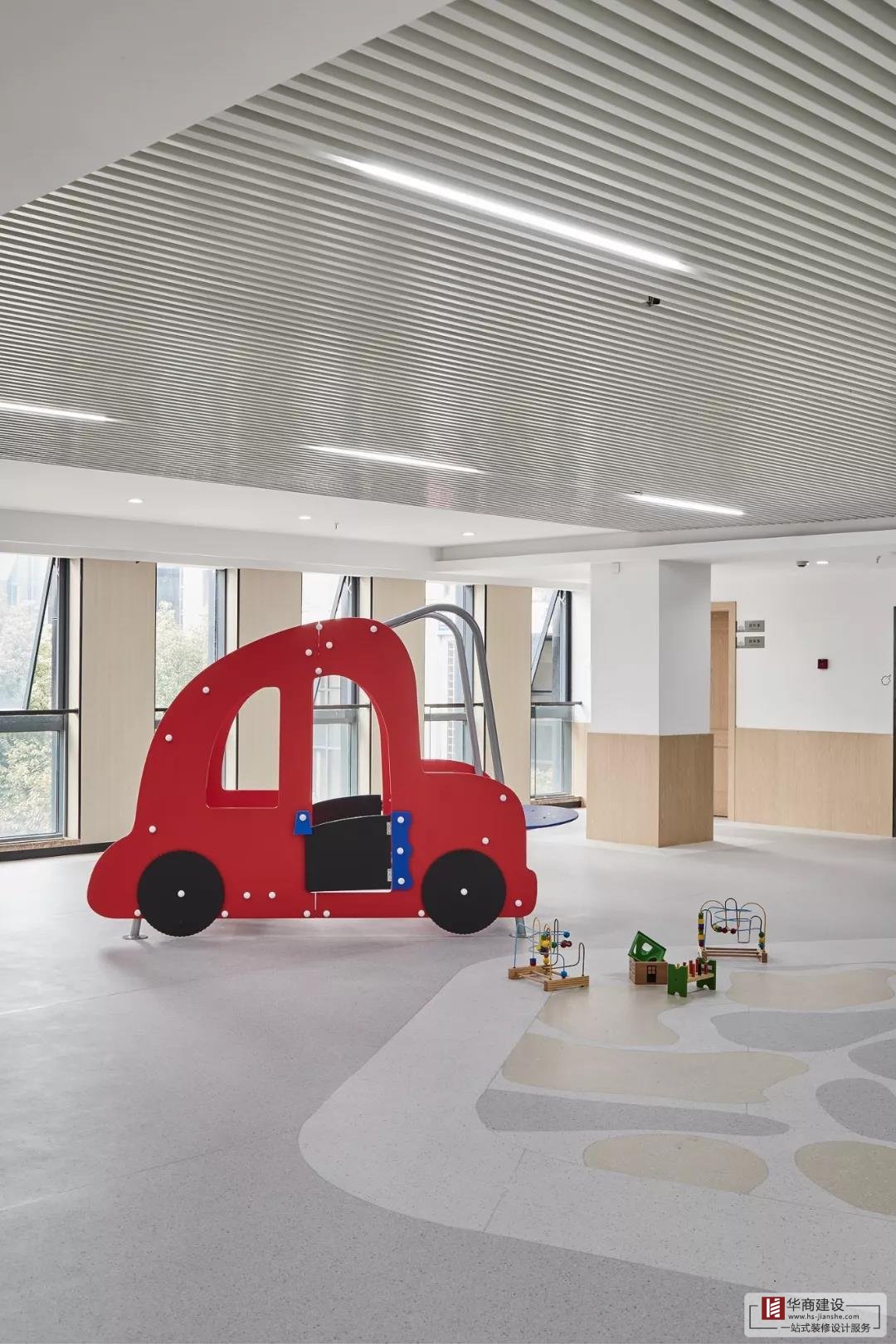 看完這些走心的幼兒園設(shè)計，感覺自己過了一個假的童年！